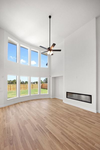 Spacious, unfurnished interior of a new home in Parmer Ranch, Georgetown (Image 18).
