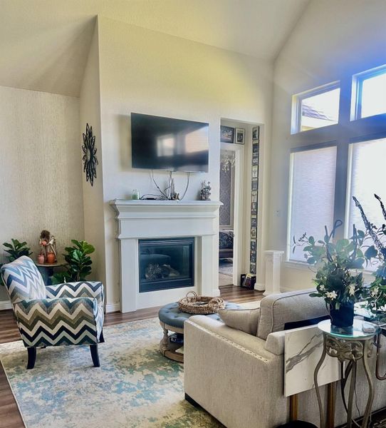 Furnished interior view inside a new home in , Katy (Image 17).