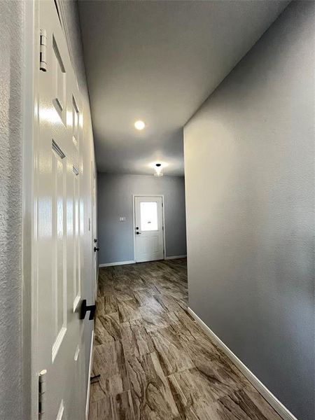 Spacious, unfurnished interior of a new home in , Granbury (Image 28).