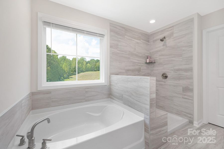 Furnished interior view inside a new home in Sylvan Creek, Denver (Image 28).