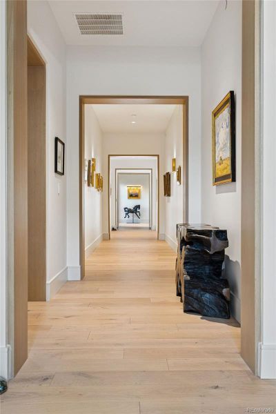 Image 37 of a home in .