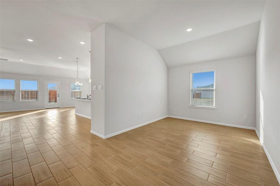 Spacious, unfurnished interior of a new home in Verandah, Royse City (Image 27).