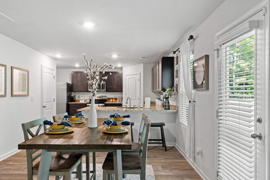 4br New Home in Hogansville, GA.  - Slide 12