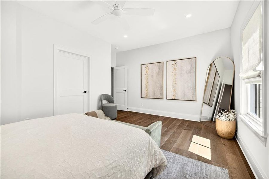 Furnished interior view inside a new home in , Atlanta (Image 15).