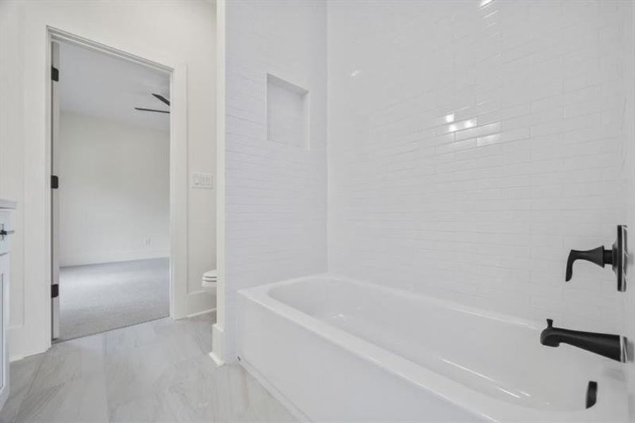 Spacious, unfurnished interior of a new home in , Madison (Image 25).