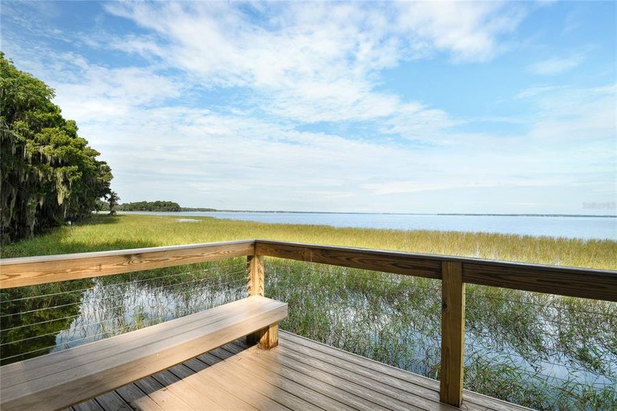 Natural landscape and outdoor views near Seasons at Lakeside Forest in Tavares (Image 19).