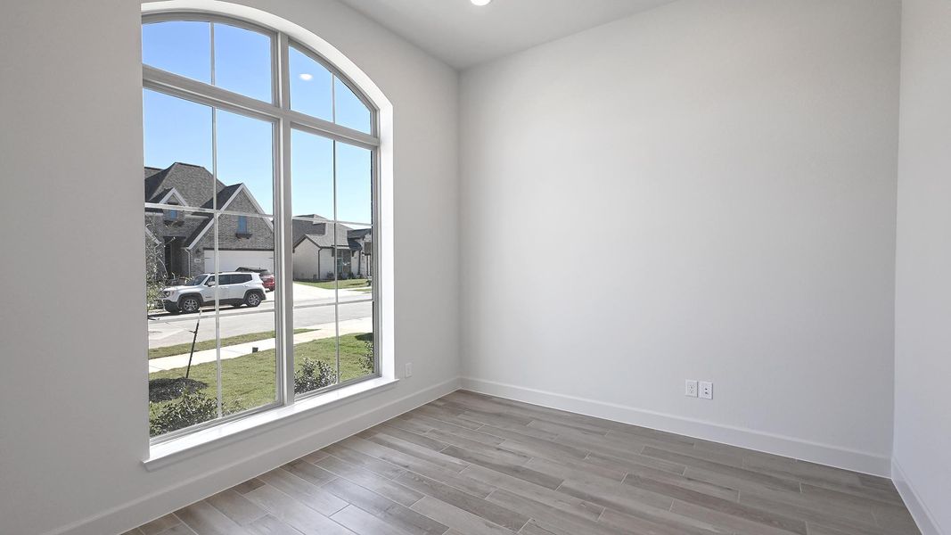 Spacious, unfurnished interior of a new home in Juniper Springs, Lockhart (Image 23).