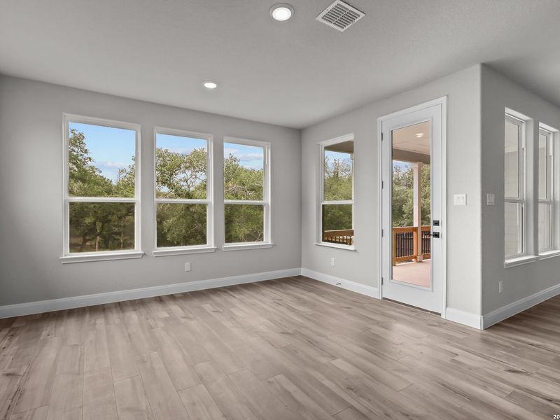 Spacious, unfurnished interior of a new home in Potranco Oaks, Castroville (Image 36). Spacious, unfurnished interior of a new home in Potranco Oaks, Castroville (Image 36).