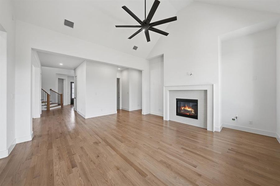 Spacious, unfurnished interior of a new home in Estates at Rockhill, Frisco (Image 32).