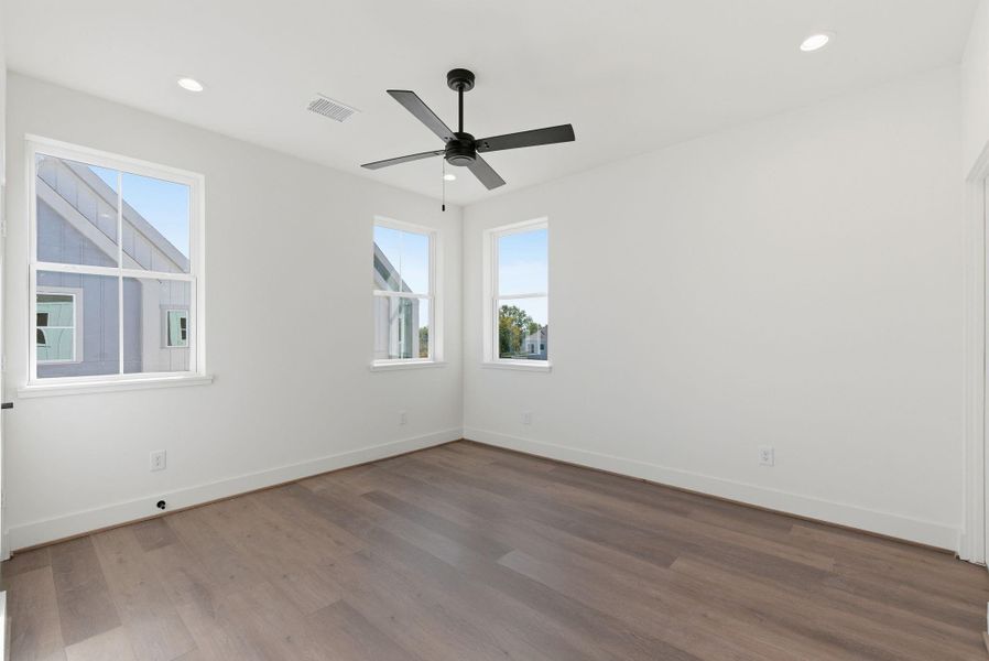Spacious, unfurnished interior of a new home in , Houston (Image 41). Spacious, unfurnished interior of a new home in , Houston (Image 41).