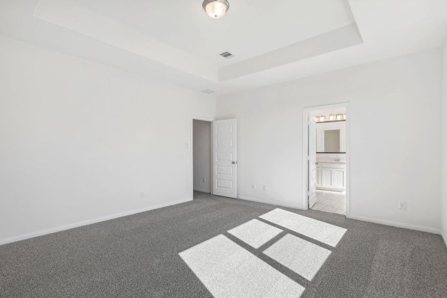 Spacious, unfurnished interior of a new home in Kemah Crossing - Luxe Series, Kemah (Image 31). Spacious, unfurnished interior of a new home in Kemah Crossing - Luxe Series, Kemah (Image 31).