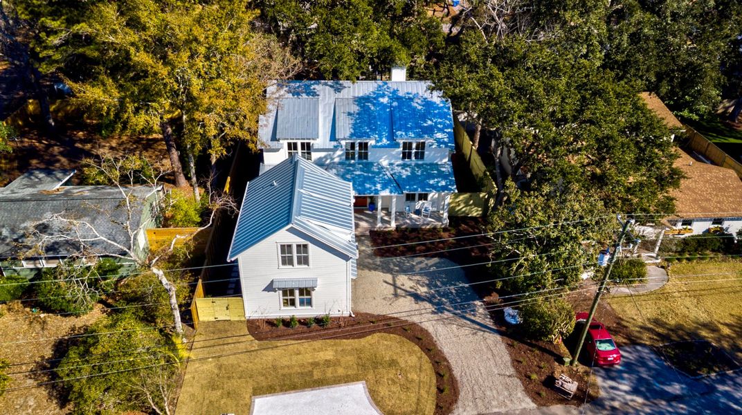 Community amenities in , Mount Pleasant (Image 61).