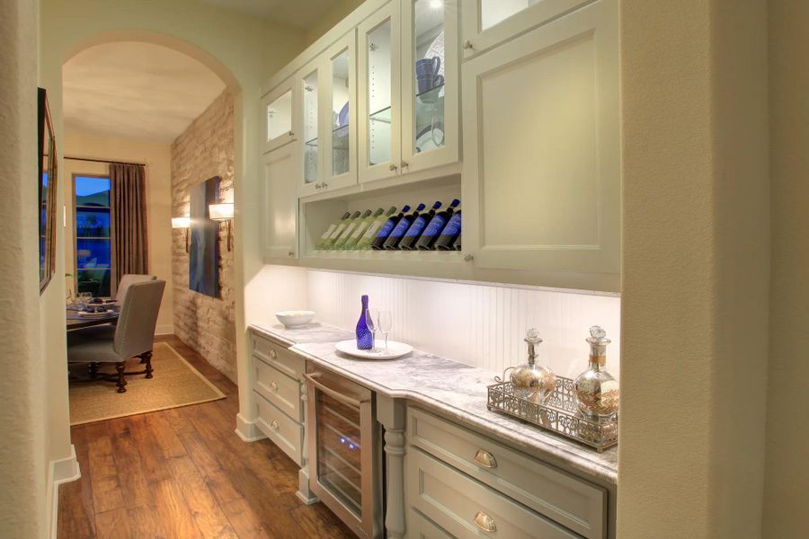 The Colinas II Butler's Pantry The Colinas II Butler's Pantry