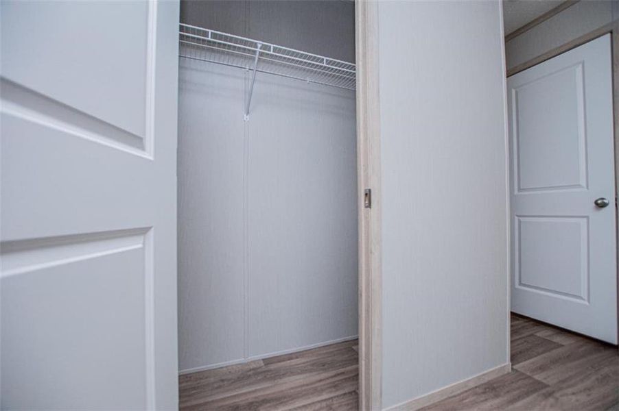 Spacious, unfurnished interior of a new home in , Temple (Image 66).