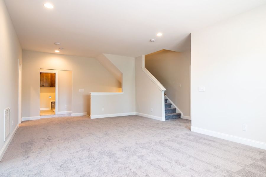 Representative unfurnished interior of a home built from the Pinehurst with 3rd Floor Retreat by Greybrook Homes in Edmunds Farm, Clover (Image 17).