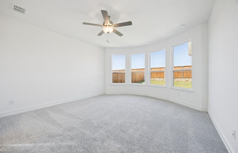 Charming Bay window adding elegance and natural light in the Owner's suite *Model representation Charming Bay window adding elegance and natural light in the Owner's suite *Model representation