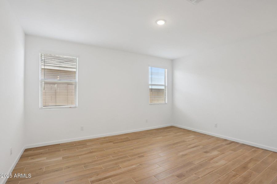 20-web-or-mls-W Camino de Oro-S2409-020