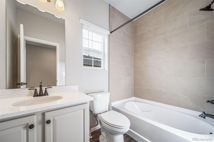 Furnished interior view inside a new home in , Aurora (Image 17).