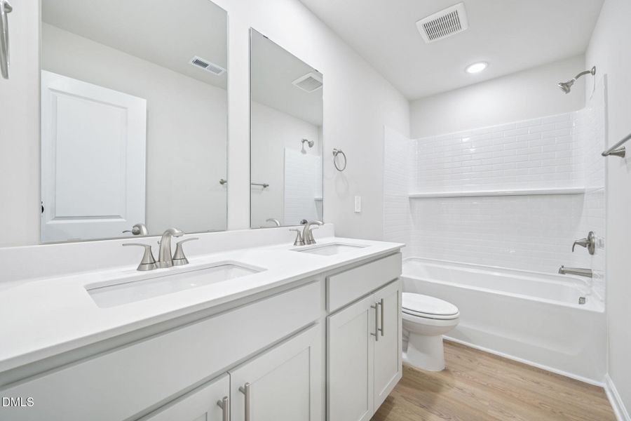 34-web-or-mls-Raleigh - Oak Manor - 713