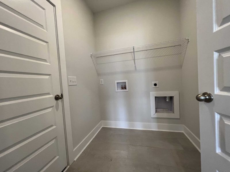 Spacious, unfurnished interior of a new home in Westfield Garden Homes, Gallatin (Image 10).