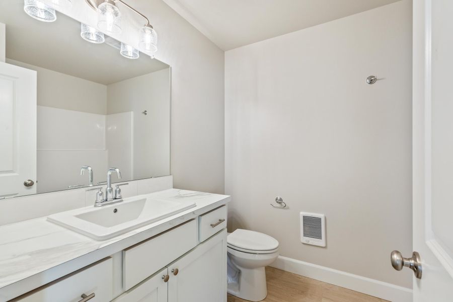 Furnished interior view inside a new home in Feather Ridge, Redmond (Image 7).