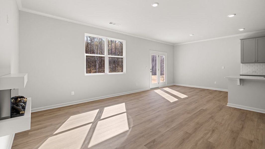 Representative unfurnished interior of a home built from the Elle by D.R. Horton in Hamptons at Riverwood South, Dallas (Image 18).