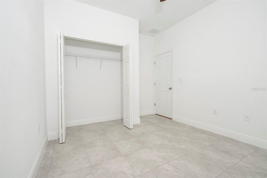 Spacious, unfurnished interior of a new home in , Dunnellon (Image 52).