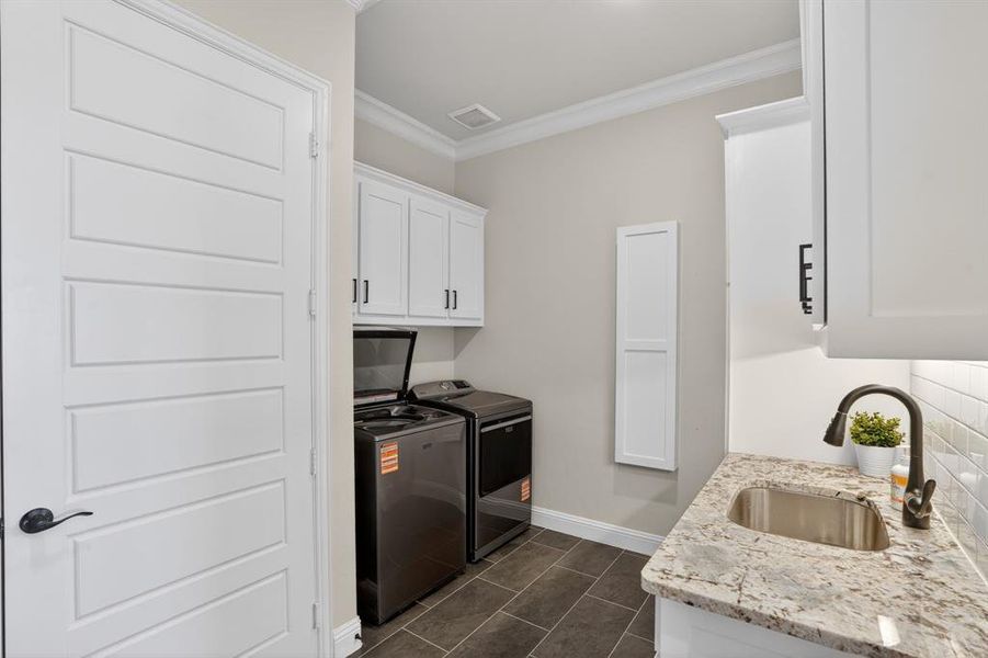 Furnished interior view inside a new home in , Fort Worth (Image 28).