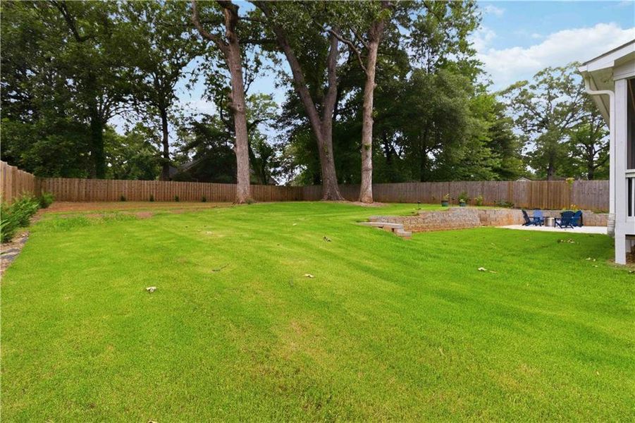 Exterior details and patio area of a home in , Decatur (Image 26).