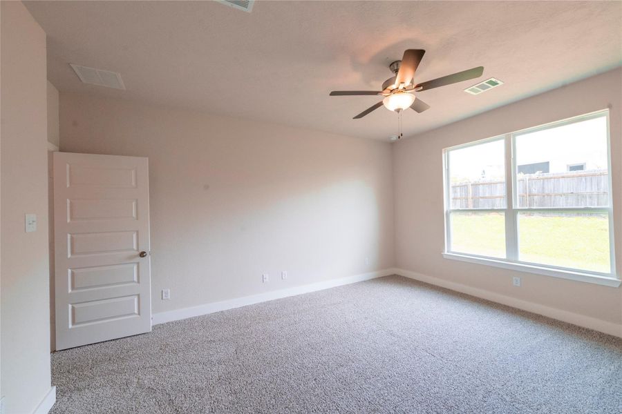 Spacious, unfurnished interior of a new home in , Brenham (Image 26). Spacious, unfurnished interior of a new home in , Brenham (Image 26).