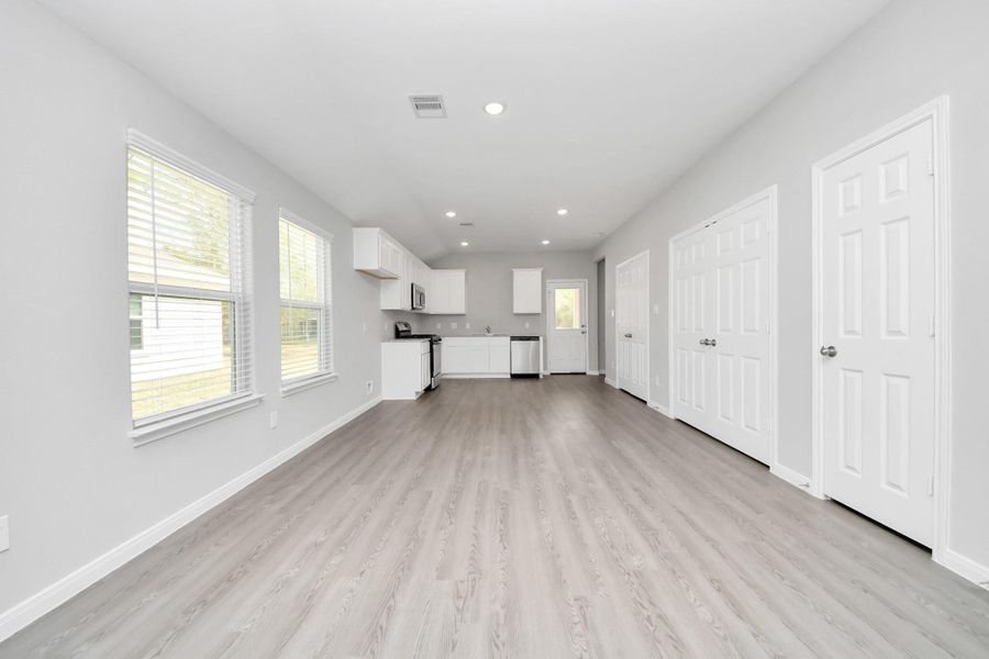 Spacious, unfurnished interior of a new home in , Cleveland (Image 34). Spacious, unfurnished interior of a new home in , Cleveland (Image 34).