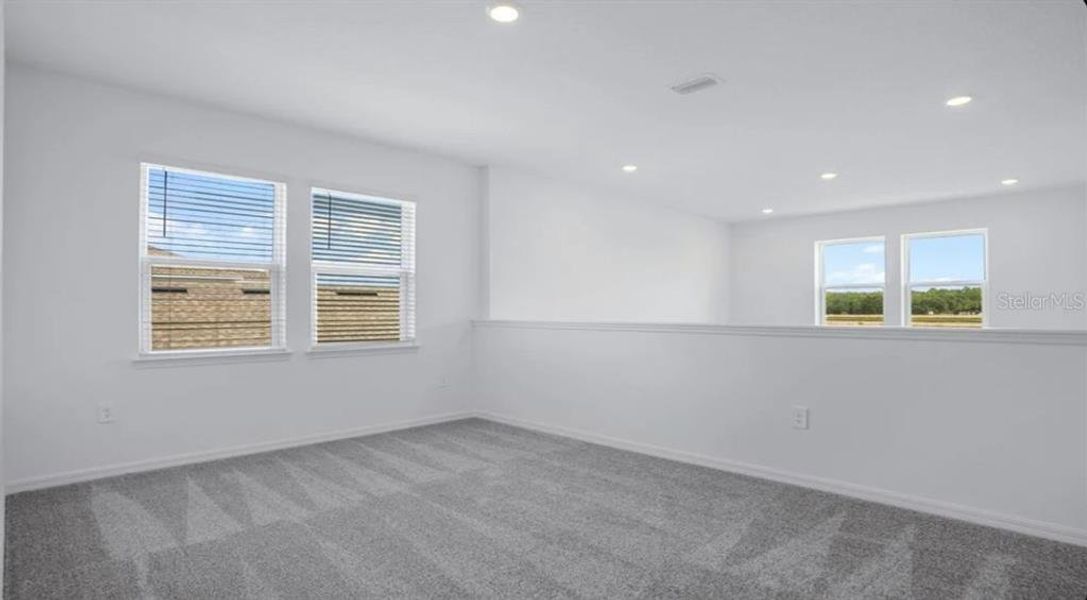 Spacious, unfurnished interior of a new home in Westview, Kissimmee (Image 22).