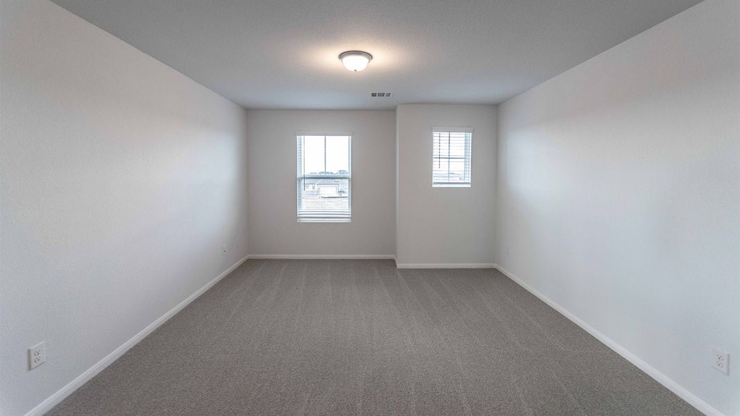 Spacious, unfurnished interior of a new home in Paramount, Kyle (Image 43).