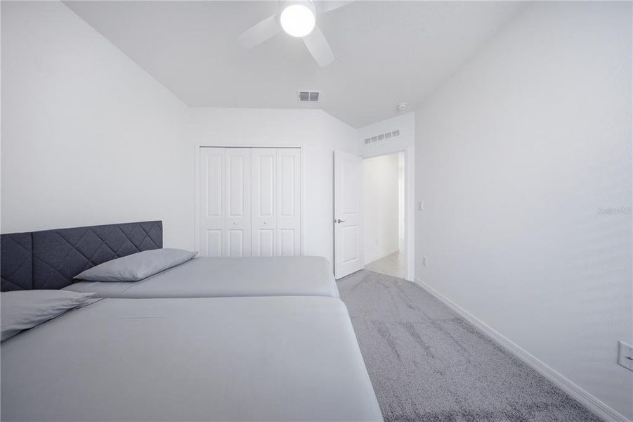 Spacious, unfurnished interior of a new home in , St. Cloud (Image 23).