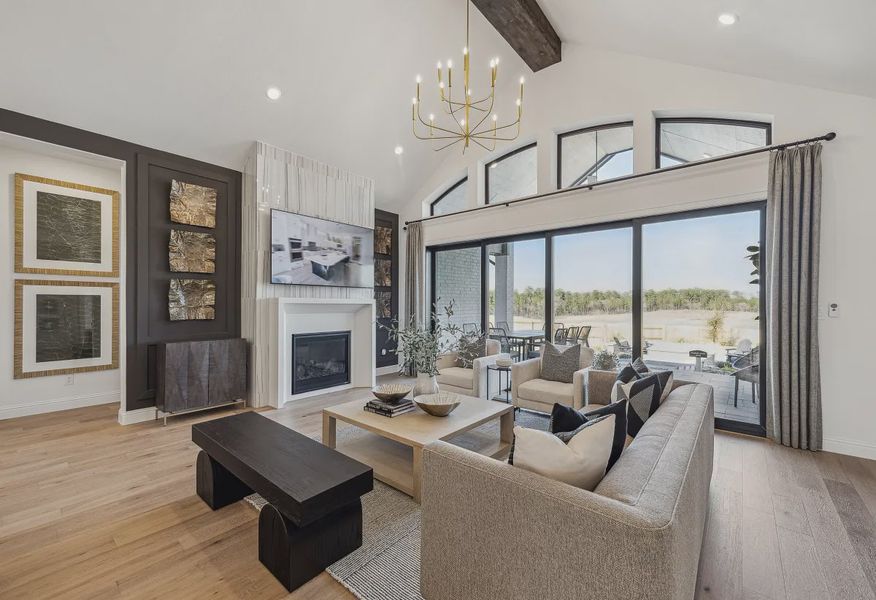 Plan 5039 Great Room - Staged - 10 of 22