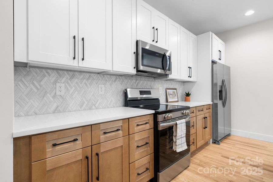 Furnished interior view inside a new home in , Lincolnton (Image 11).