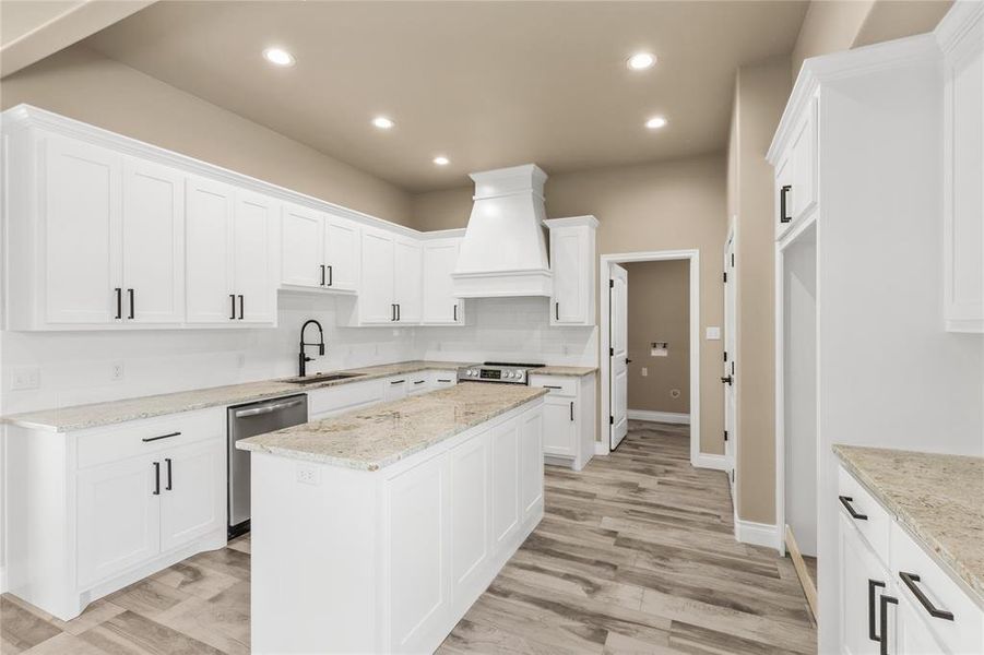 Furnished interior view inside a new home in , Granbury (Image 4).