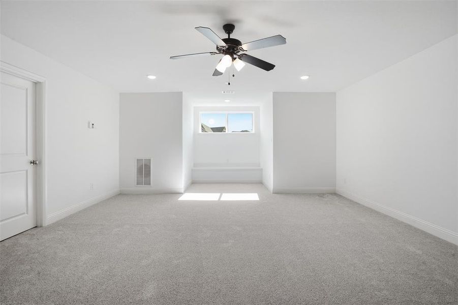 Spacious, unfurnished interior of a new home in Wildcat Ridge, Godley (Image 32). Spacious, unfurnished interior of a new home in Wildcat Ridge, Godley (Image 32).