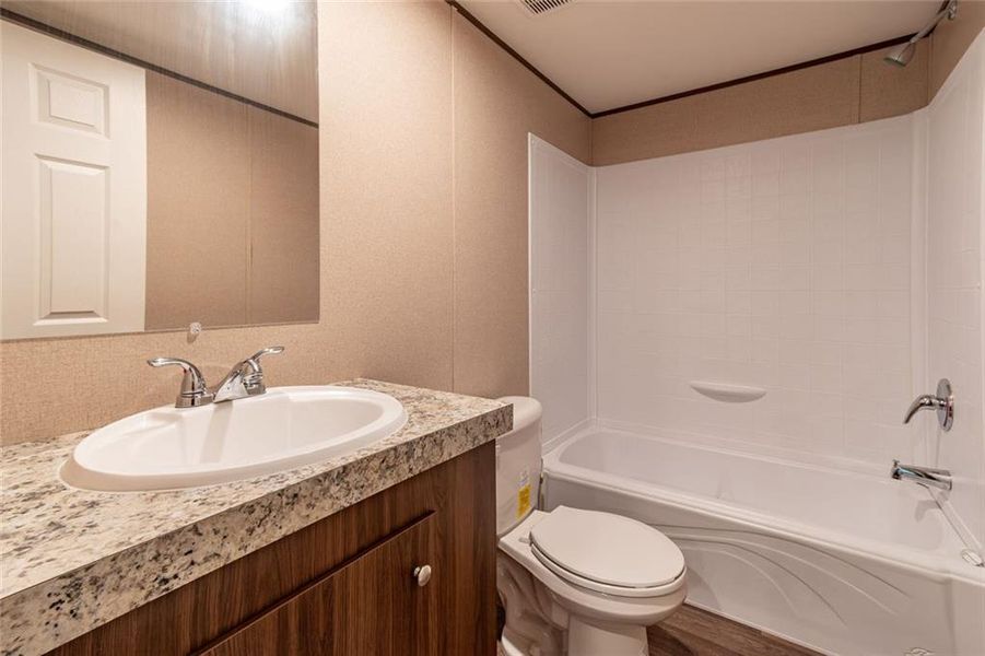 Image 51 of a home in .