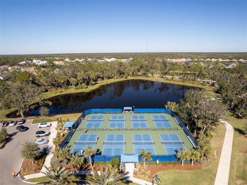 Community amenities in , Venice (Image 55). Community amenities in , Venice (Image 55).