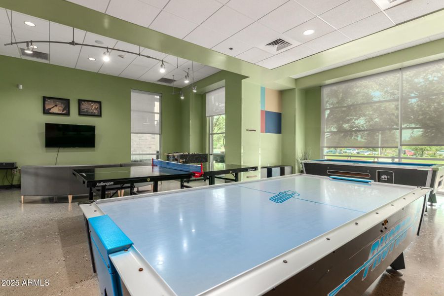 Community Amenities Community Amenities