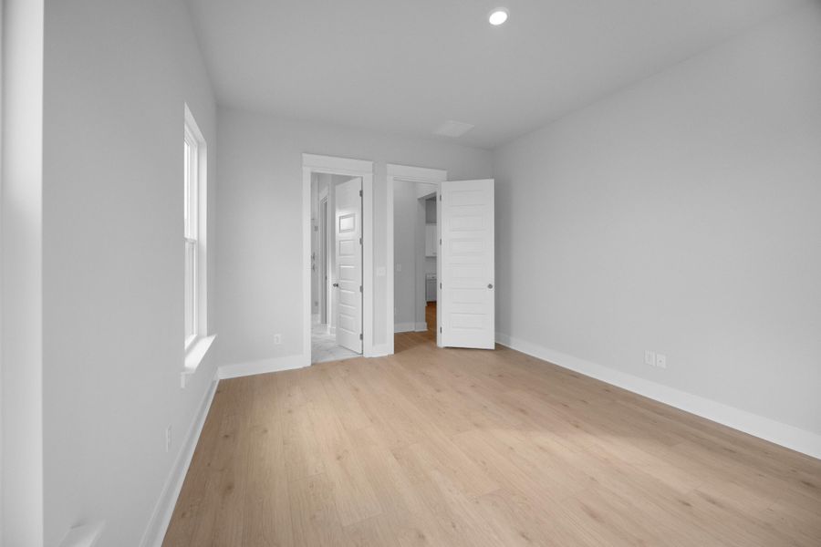 Spacious, unfurnished interior of a new home in , Summerville (Image 11). Spacious, unfurnished interior of a new home in , Summerville (Image 11).