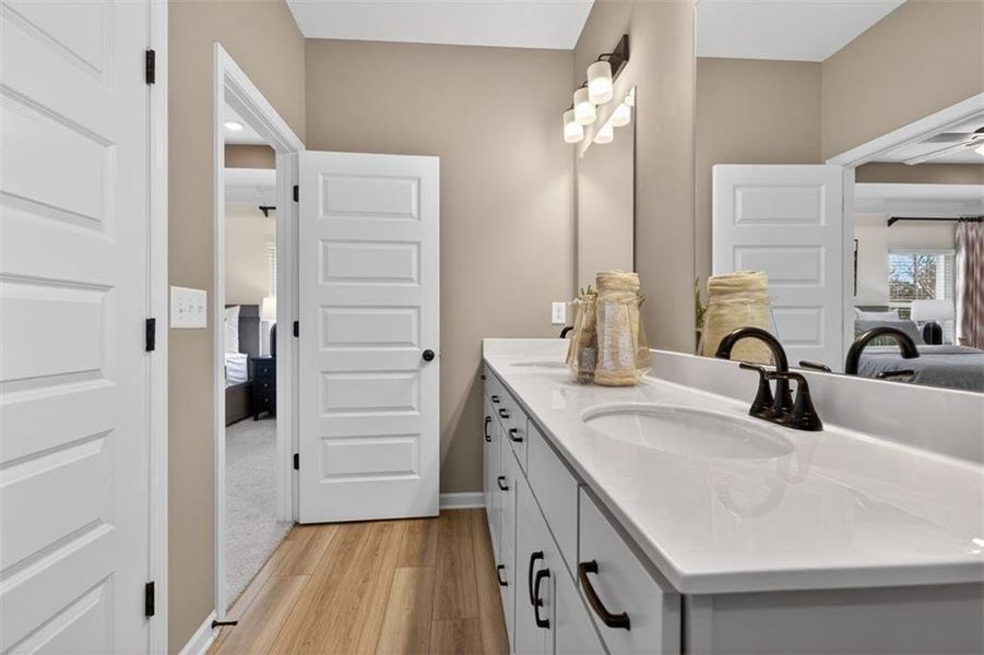 Furnished interior view inside a new home in Fuller Station, Loganville (Image 22). Furnished interior view inside a new home in Fuller Station, Loganville (Image 22).