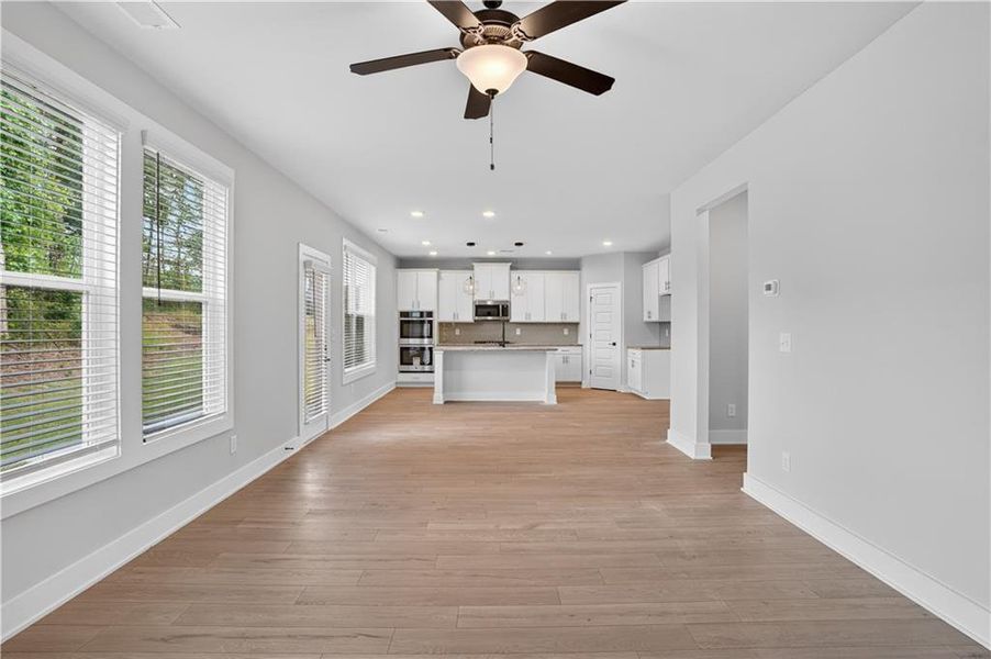 Spacious, unfurnished interior of a new home in , Villa Rica (Image 32). Spacious, unfurnished interior of a new home in , Villa Rica (Image 32).