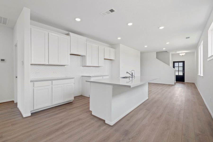 Note: Sample product photo. Actual exterior and interior selections may vary by homesite. Photo may be virtually staged Note: Sample product photo. Actual exterior and interior selections may vary by homesite. Photo may be virtually staged