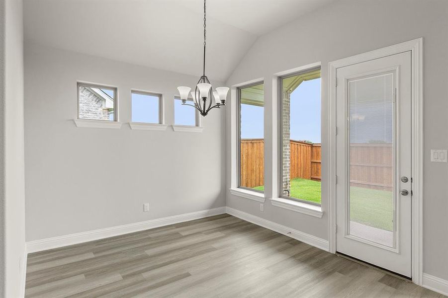 06. 3231 Tobias - Dining 06. 3231 Tobias - Dining