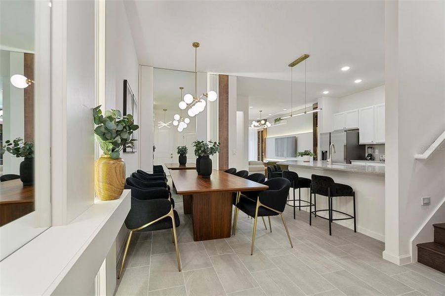 Furnished interior view inside a new home in , Orlando (Image 39).