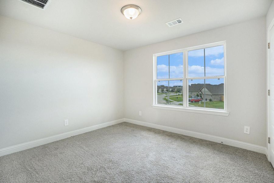 Spacious, unfurnished interior of a new home in Bayou Maison, Dickinson (Image 5). Spacious, unfurnished interior of a new home in Bayou Maison, Dickinson (Image 5).