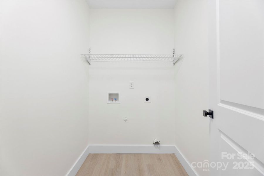 Spacious, unfurnished interior of a new home in , Charlotte (Image 20).