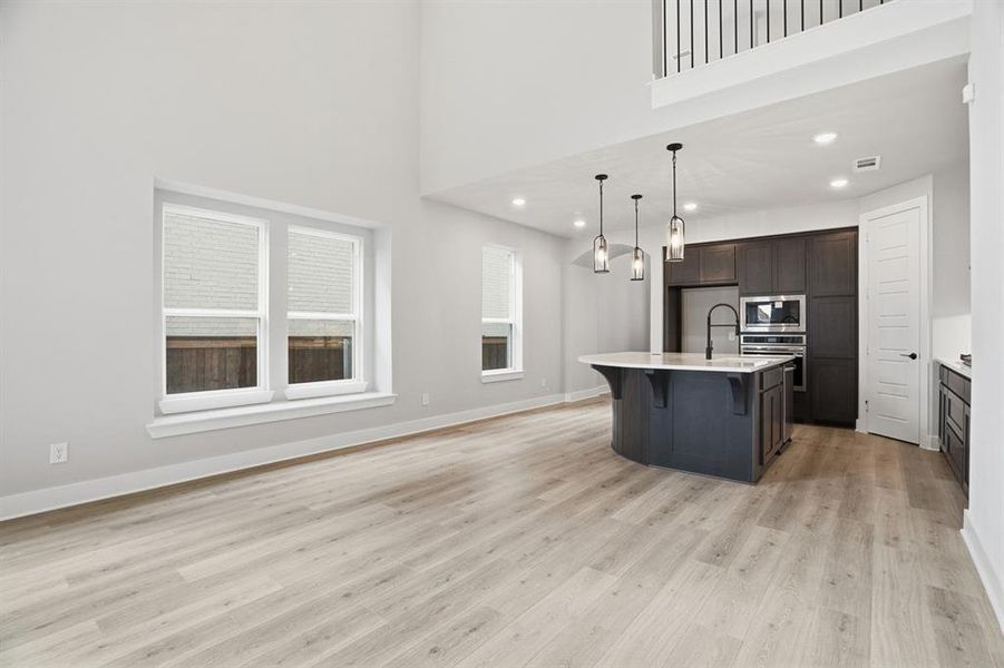 Spacious, unfurnished interior of a new home in Karis, Crowley (Image 29).